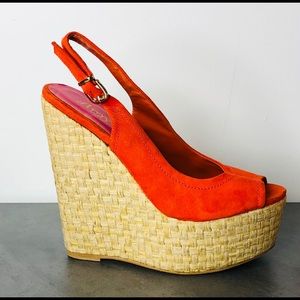 Women Amy & Lee Platforms